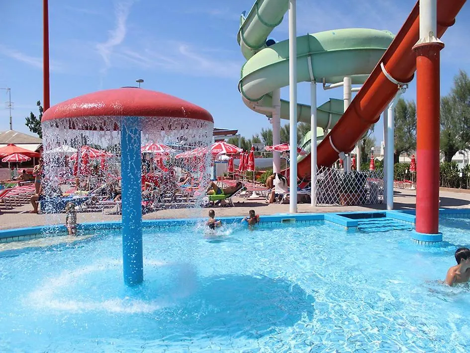 Hotel 4 Stagioni Riccione 2*,  Italy